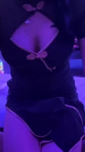 按摩女